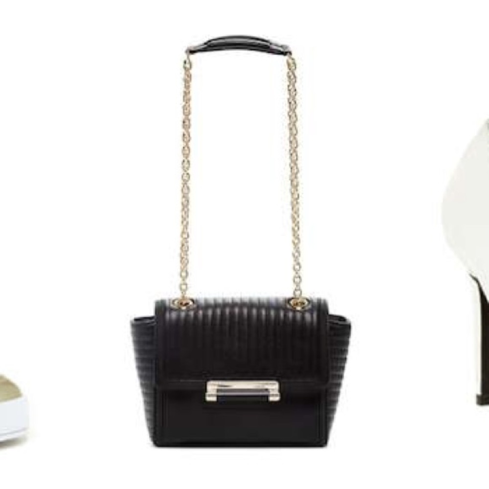 🌸 Host Pick 🌸* DVF * Diane  Leather Bag